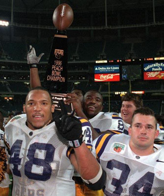 1996 Peach Bowl - Tigers exult